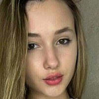 Adalyn Naakt