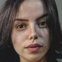 Adriani Guiraldelli Naakt