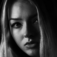 Alice Neale Naakt