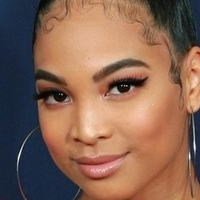 Aliya Janell Naakt