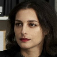Amira Casar Naakt