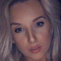 Amy G Naakt