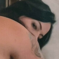 Amylia Naakt