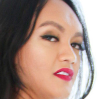 Andrea Zhay Naakt