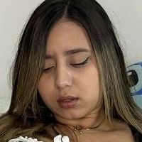 Angie Flores Naakt