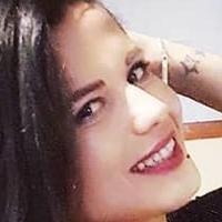 Aroua Dh Naakt