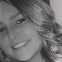 Ashley McAdams Naakt