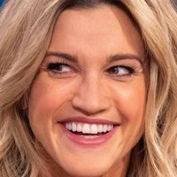 Ashley Roberts Naakt