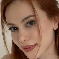 Aysennyuksel Naakt