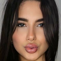 brienne_kiss Naakt
