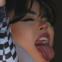 Camila Valentina Naakt