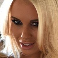 Cara Brett Naakt