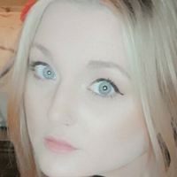 carliiie Naakt