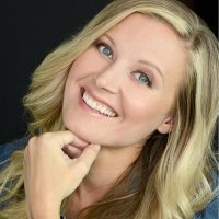 Carrie Fleming Naakt