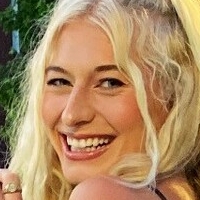 Cassie Sumfest Naakt