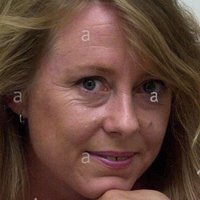 Cathryn Harrison Naakt