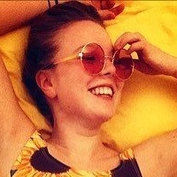 Charlotte Beaumont Naakt