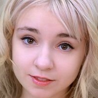 Charlotte Brooke Naakt