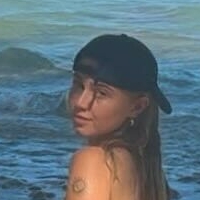 Claire Rosinkranz Naakt