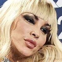 Daniela Santiago Naakt