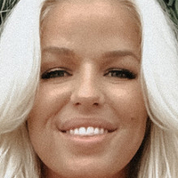Danielle Nickerson Naakt