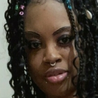 destyni Naakt