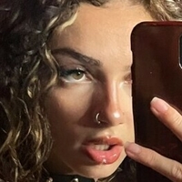 Dina Renee Naakt