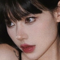 Dinonoz/Dinono2 Naakt