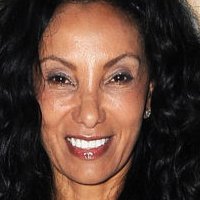 Downtown Julie Brown Naakt