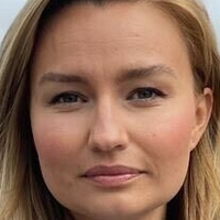 Ebba Busch Naakt