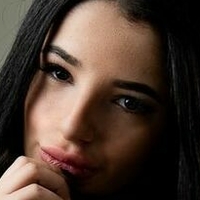 Eden Mishly Naakt
