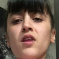 Ella Dearest Naakt