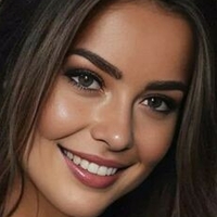 Ella Mia Foster Naakt