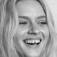 Elle Brittain Naakt