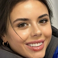 emiliaarola Naakt