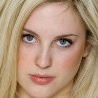 Emily Parr Naakt