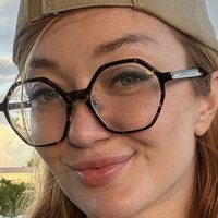 Emma Magnolia Naakt