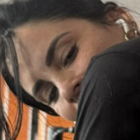 Emme Cavazos Naakt