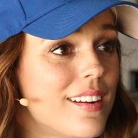 Erin Cahill Naakt