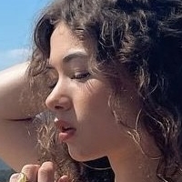 Florine Mazoyer Naakt