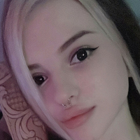 freyastein Naakt