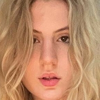 Gia Anastasia Naakt