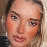 Giovana Saavedra Naakt