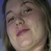 he.leonie Naakt