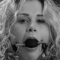 Helenas Luminance Naakt