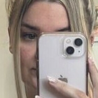 Hollie Jakeway Naakt