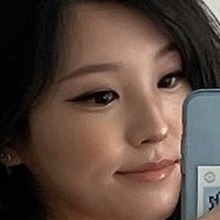 Hyoon Naakt
