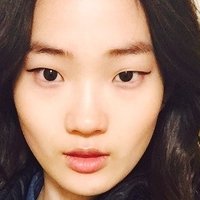 Hyun Ji Shin Naakt