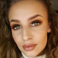 Isabelle Naakt