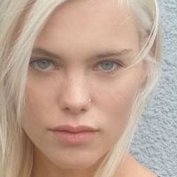 Julia Almendra Naakt
